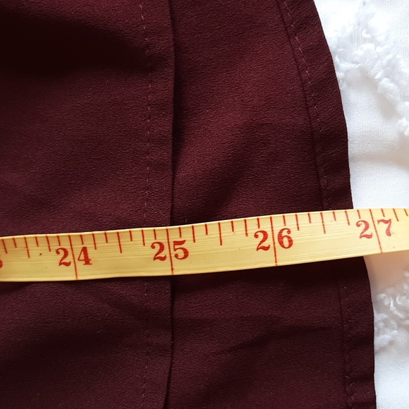 Old Navy blouse. long sleeved pull on .  Size Medium.  Burgundy. - Picture 12 of 13